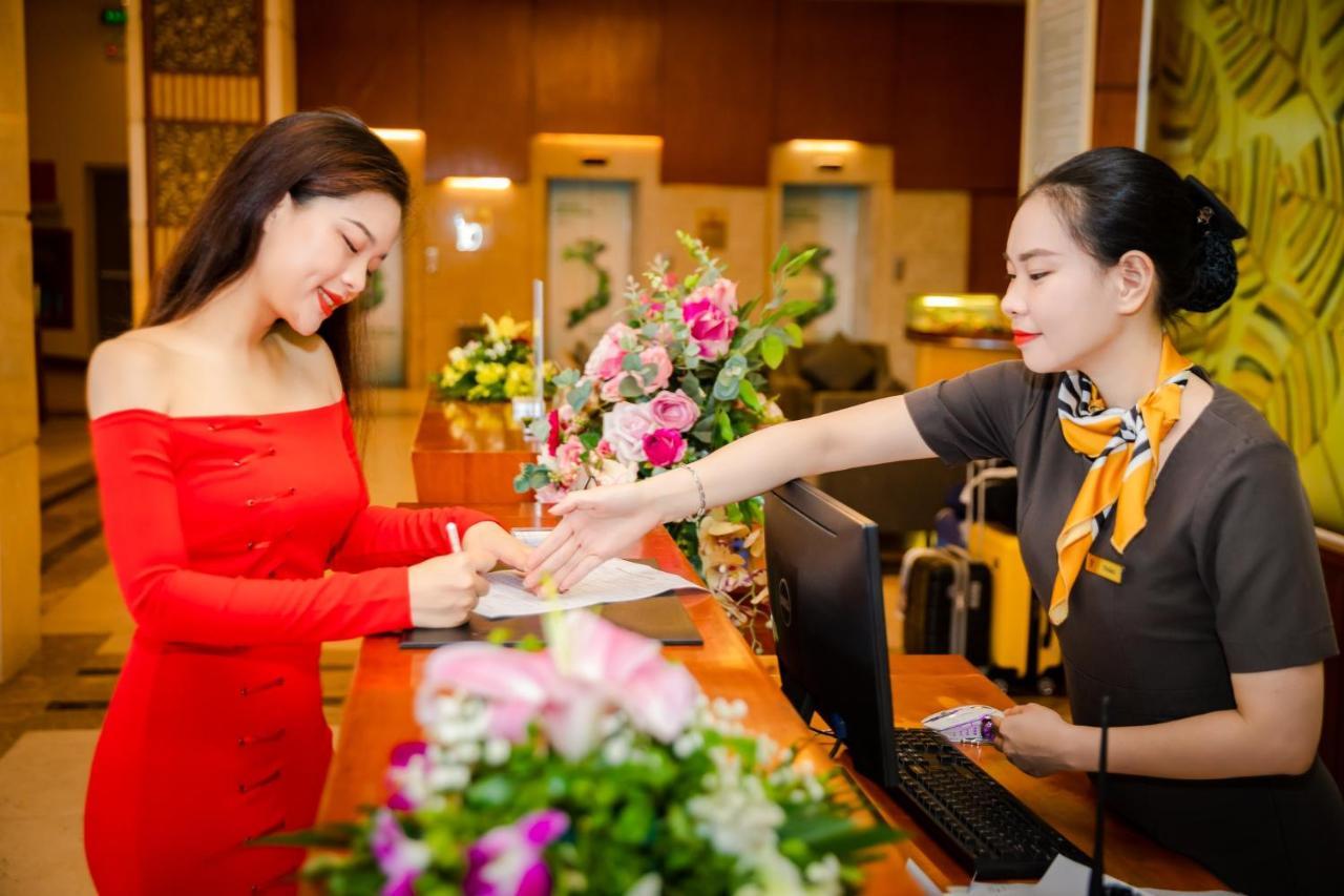 Muong Thanh Grand Ha Long Hotel Buitenkant foto